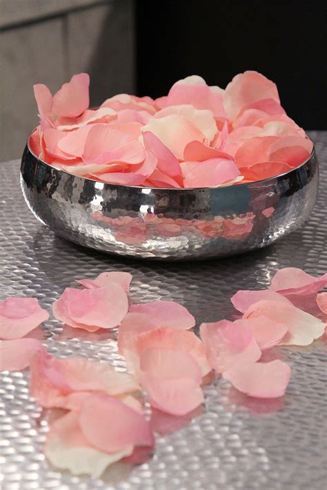 Table MAISON DU MONDE Pétales de rose IKEA #chambre #1001nuits ...