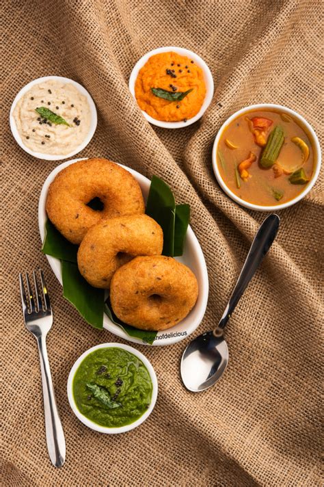 Medu Vada Recipe - South Indian Breakfast Food