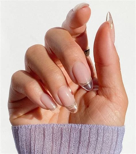 5 Glass Nail Designs to Screenshot—and How to Get the Look | Who What Wear