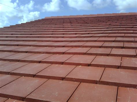 Tile Roof: Replacement Roof Tiles