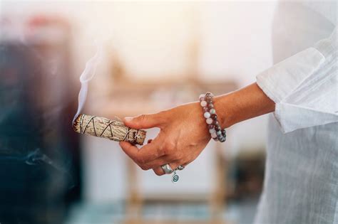 Smudging & Medicine Wheel Teachings - Broad Reach Canada