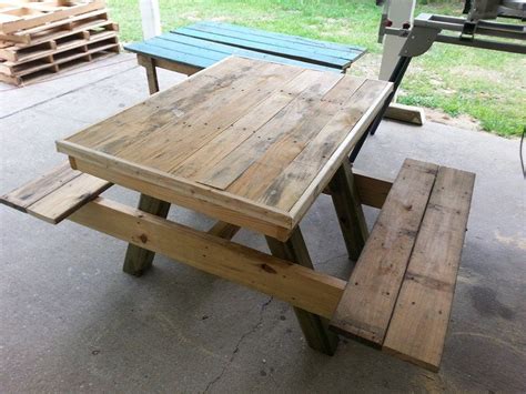Wood Pallets Kids Picnic Table. Dimensions 60" from the end of one bench to the end of the other ...