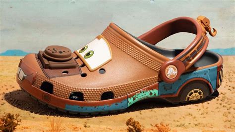 Tom Mate, de "Carros", vira sandália Crocs nos EUA