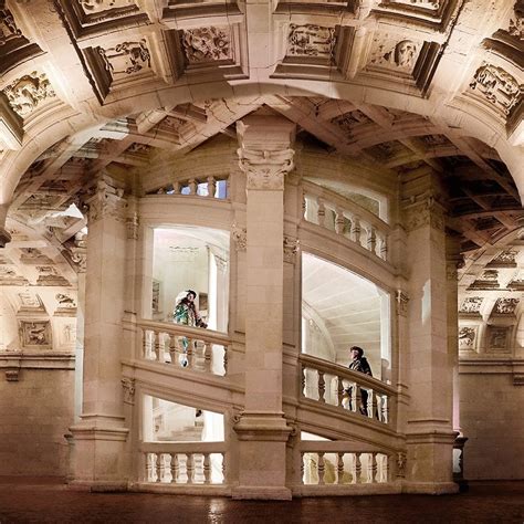 Central staircase, Château de Chambord : r/ArchitecturePorn