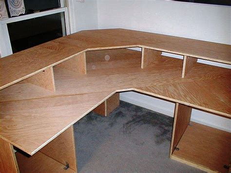 Diy Ham Radio Desk - Desk Plans Desk plans Instantly deliver outstanding ... - My first attempt ...