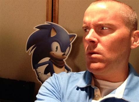 Roger Craig Smith says it was his decision to leave the role of Sonic ...