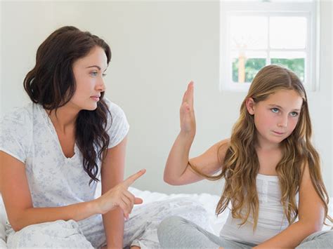 How To Discipline A Rude Child? - Boldsky.com