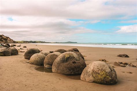 Moeraki Boulders