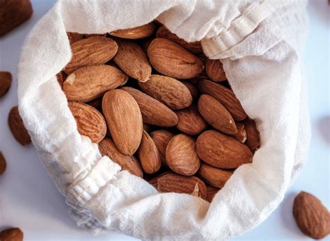 10 Foods to Prevent Wrinkles, According to Doctors — Eat This Not That