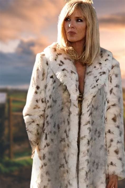 Beth Dutton Outfits: Spotted Fur Coat | Western glam outfit, Womens ...