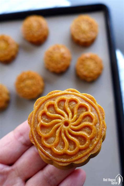 Cantonese Mooncake with Salted Egg Yolk (广式月饼) - Red House Spice