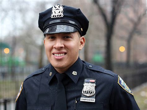 Mental help in NYPD uniform: Properly trained, cops like me can defuse emotional crisis - NYPD News