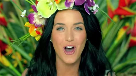 Katy Perry - Roar [Official Video] - YouTube