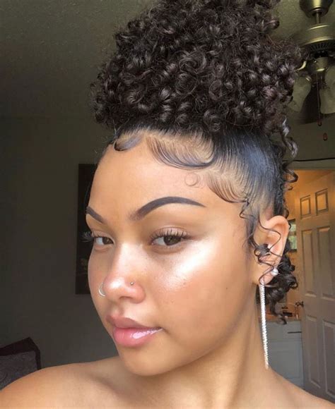 Baddie Hairstyles Edges : Curly hair styles naturally, Baddie ...