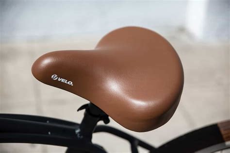 Are Wide Bike Seats Always More Comfortable? - ApexBikes