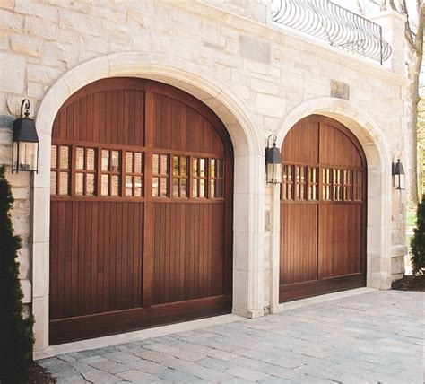 A Legacy of Premium Garage Doors for More Than 50 Years | Monarch Door