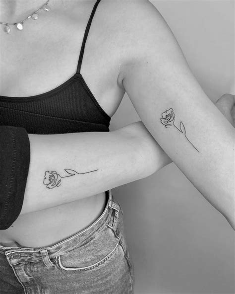 Small Tattoo Inspiration on Instagram: “One line flower 🌹 . . Made by ...