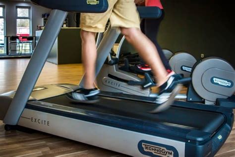 Folding treadmill under bed: Best folding treadmill for Small Space | Cardiozero