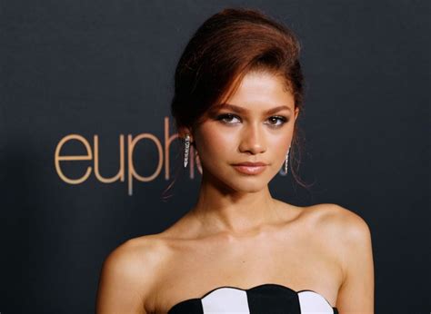 Zendaya – “Euphoria” Season 2 Premiere in LA 01/05/2022 • CelebMafia