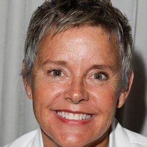 Amanda Bearse - Age, Family, Bio | Famous Birthdays