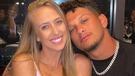 Patrick Mahomes' wife Brittany shows off baby bump after announcing second pregnancy