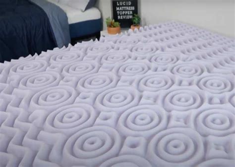 Lucid Lavender Mattress Topper Review (2022) - Personally Tested