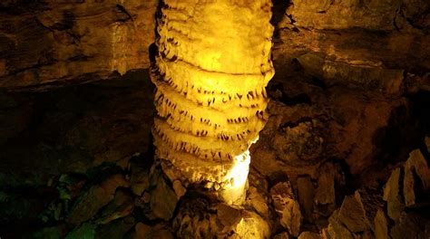 Howe Caverns Tours - Book Now | Expedia