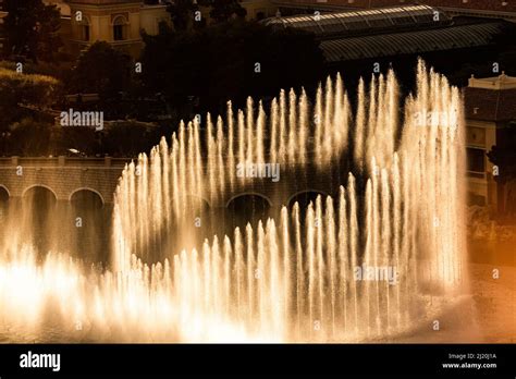 Aerial view bellagio fountain show hi-res stock photography and images ...