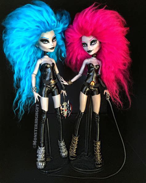 Custom dolls | Monster high dolls, Monster high custom, Dolls