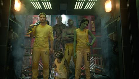 New Official GUARDIANS OF THE GALAXY Stills Showcase Key Moments And ...