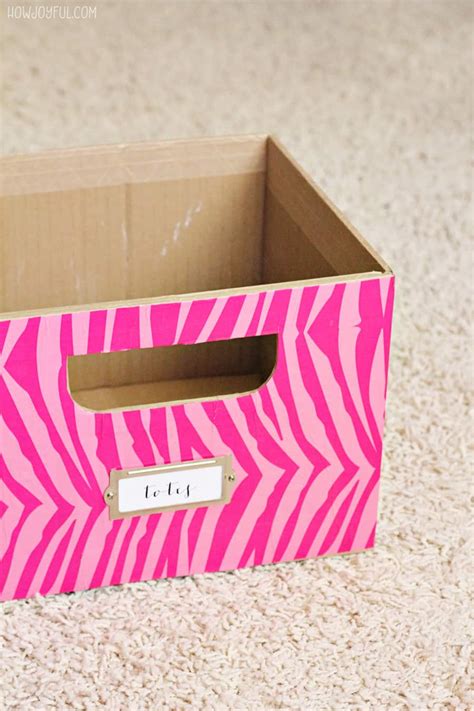 Cardboard storage boxes: How to make recycled custom boxes