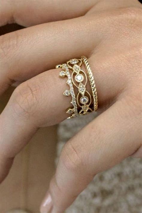 Stunning Wedding Bands For Women See more: http://www.weddingforward.com/wedding-bands-for-women ...