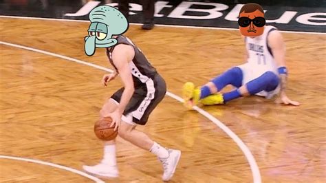 SQUIDWARD'S BALLING?! | Wii Sports Resort - YouTube