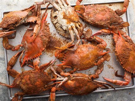 How To Eat Maryland Blue Crabs - Recipes.net