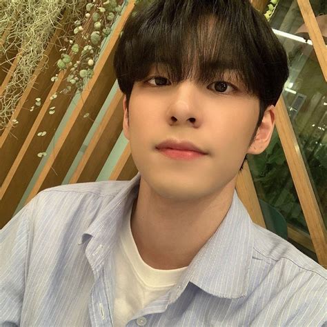 fuckyeahkimwonpil:[20200520] Wonpil’s IG update The temperature has been fluctuating a lotLet’s ...