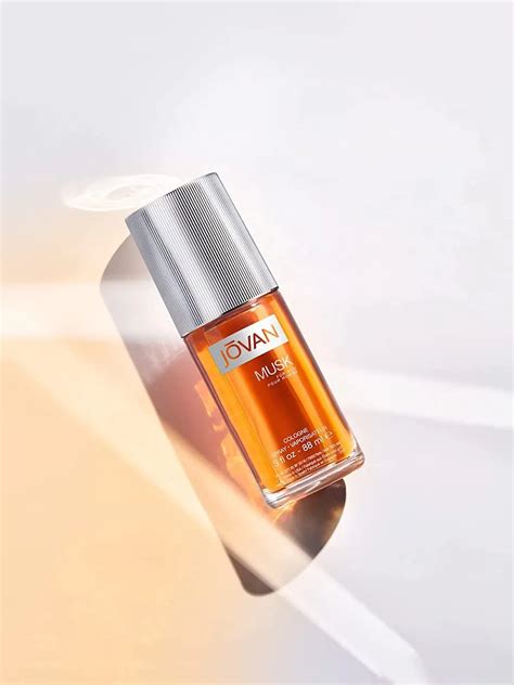 What Does Musk Smell Like? | Everfumed Fragrance Shop