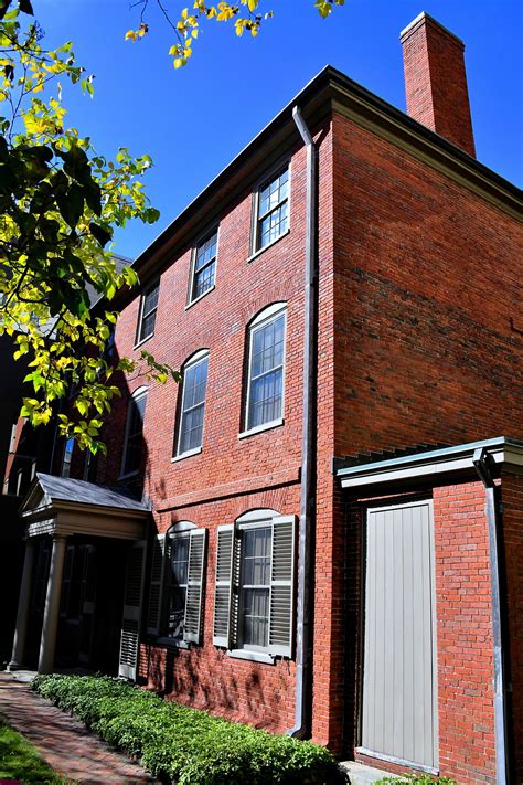 Wadsworth-Longfellow House on Congress Street in Portland, Maine - Encircle Photos