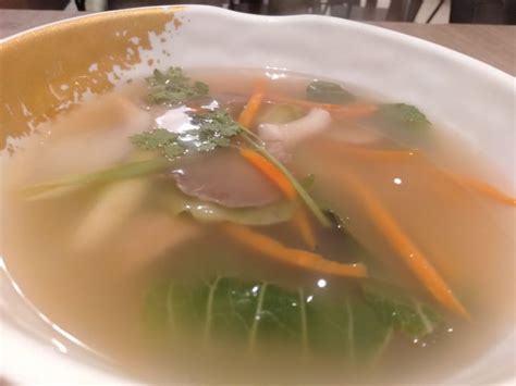 Sanook Kitchen Tom Yam Soup Reviews | abillion