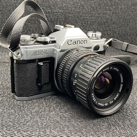 Canon AE-1 Film camera with fd 35-70mm 1:3.5-4.5 | Etsy