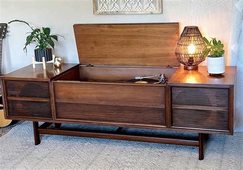 SOLD Awesome Vintage Mid-century Modern Stereo Console/ - Etsy