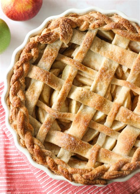 Lattice Apple Pie - Baker Jo