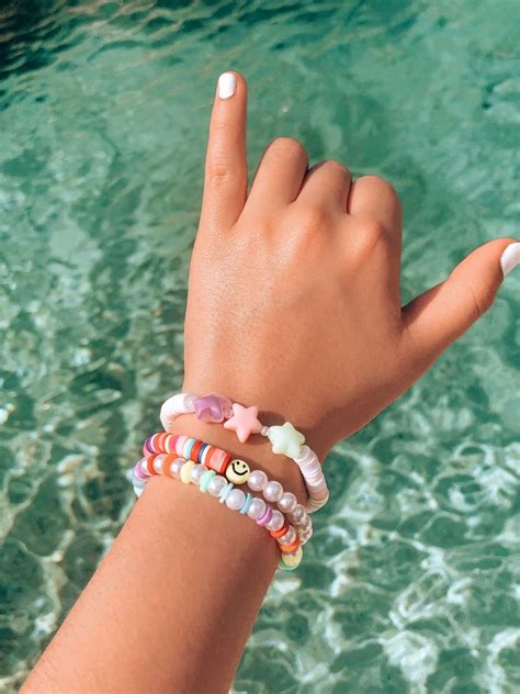 Preppy Bracelets Smiley Face Bracelet Rainbow Heishi Pearl Bracelet ...