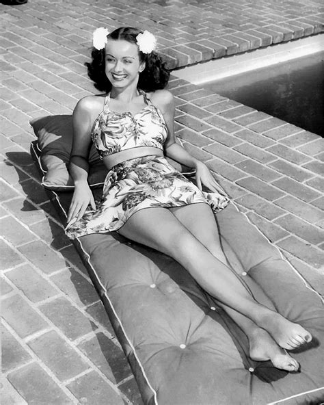 ACTRESS NOEL NEILL (LOIS LANE IN ADVENTURES OF SUPERMAN) - 8X10 PHOTO ...