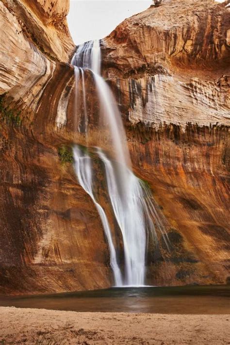 Hiking to Lower Calf Creek Falls in Utah (The Complete Guide) - Amanda Outside