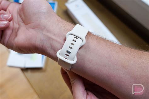 Get ready to customize your Pixel Watch with this up-close look at its bands