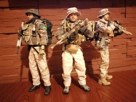 LONE SURVIVOR 1/6 scale Michael Murphy Danny Dietz Marcus Luttrell | Lone survivor, Survivor ...