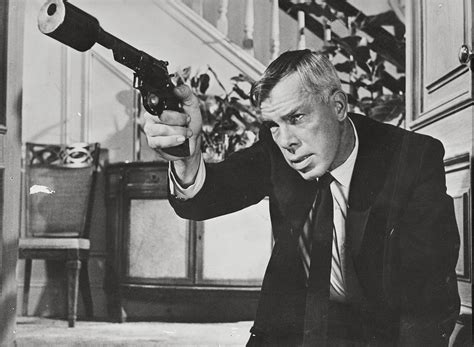 Movie Lovers Reviews: The Killers (1964) - Pulp Fiction in the early '60s