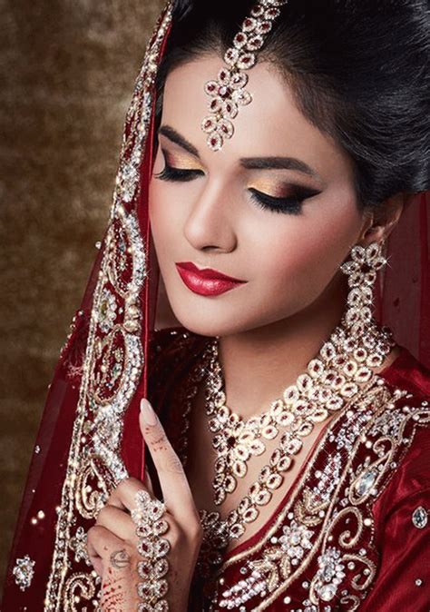 Chez Anna Indian Wedding Makeup, Wedding Makeup Artist, Indian Makeup, South Asian Bride, South ...