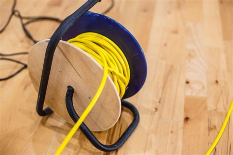 How To Make A Retractable Electrical Cord | Storables