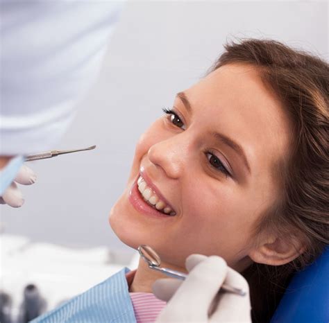 Tooth Enamel Loss Prevention Tips | Lemmons Dental Associates